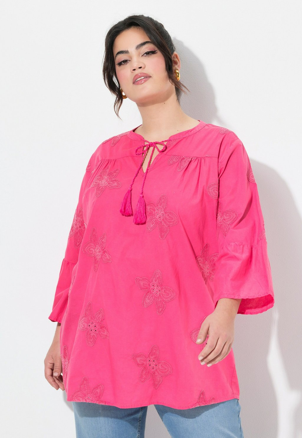 Туника STICKEREI 3/4 ÄRMEL Angel of Style, розовый
Туника STICKEREI 3/4 ÄRMEL Angel of Style, розовый