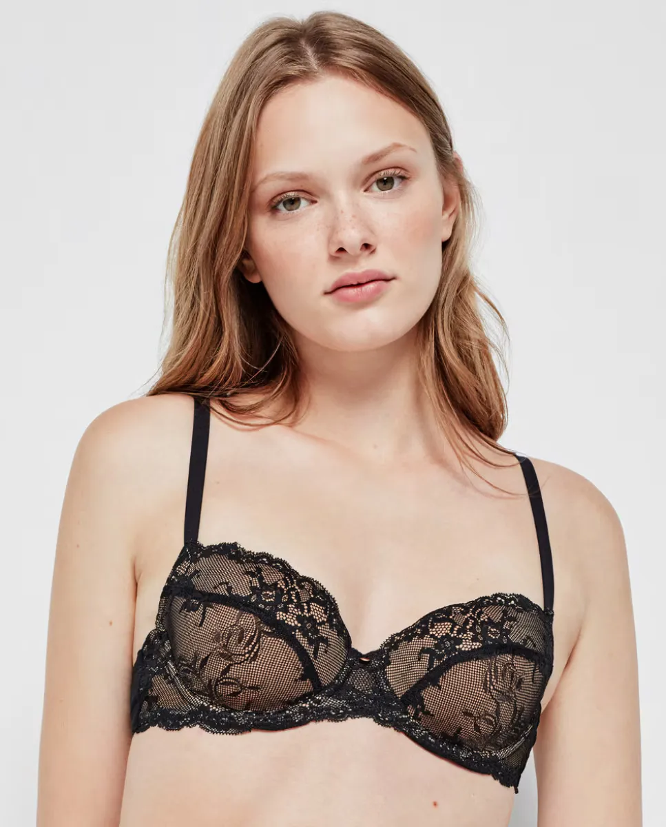 Кружевной объемный бюстгальтер с пеной Gisela, черный
Кружевной объемный бюстгальтер с пеной Gisela, черный