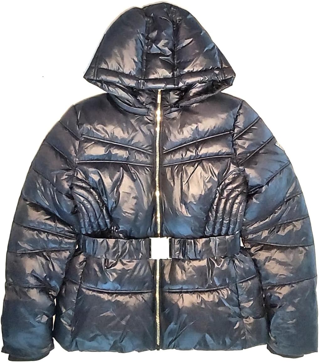 Женская короткая стеганая куртка с капюшоном Gwenda от GUESS, Jet Black
Женская короткая стеганая куртка с капюшоном Gwenda от GUESS, Jet Black
