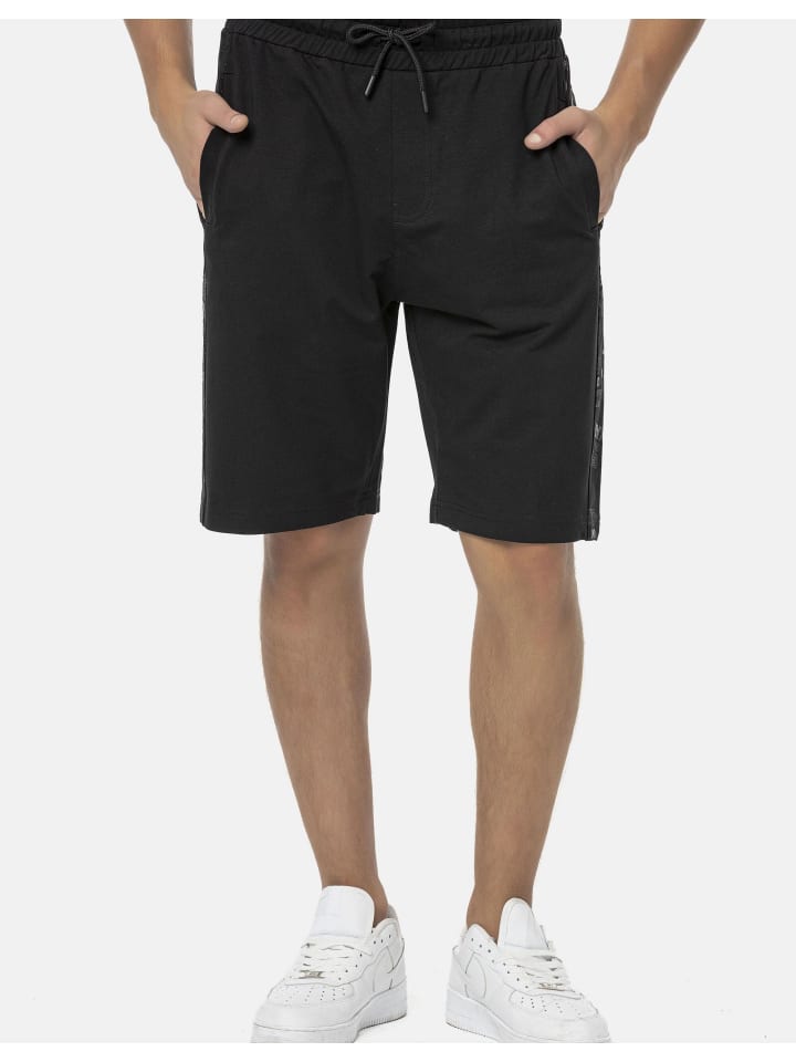 Тканевые шорты Cipo & Baxx, черный 
Тканевые шорты Cipo & Baxx, черный