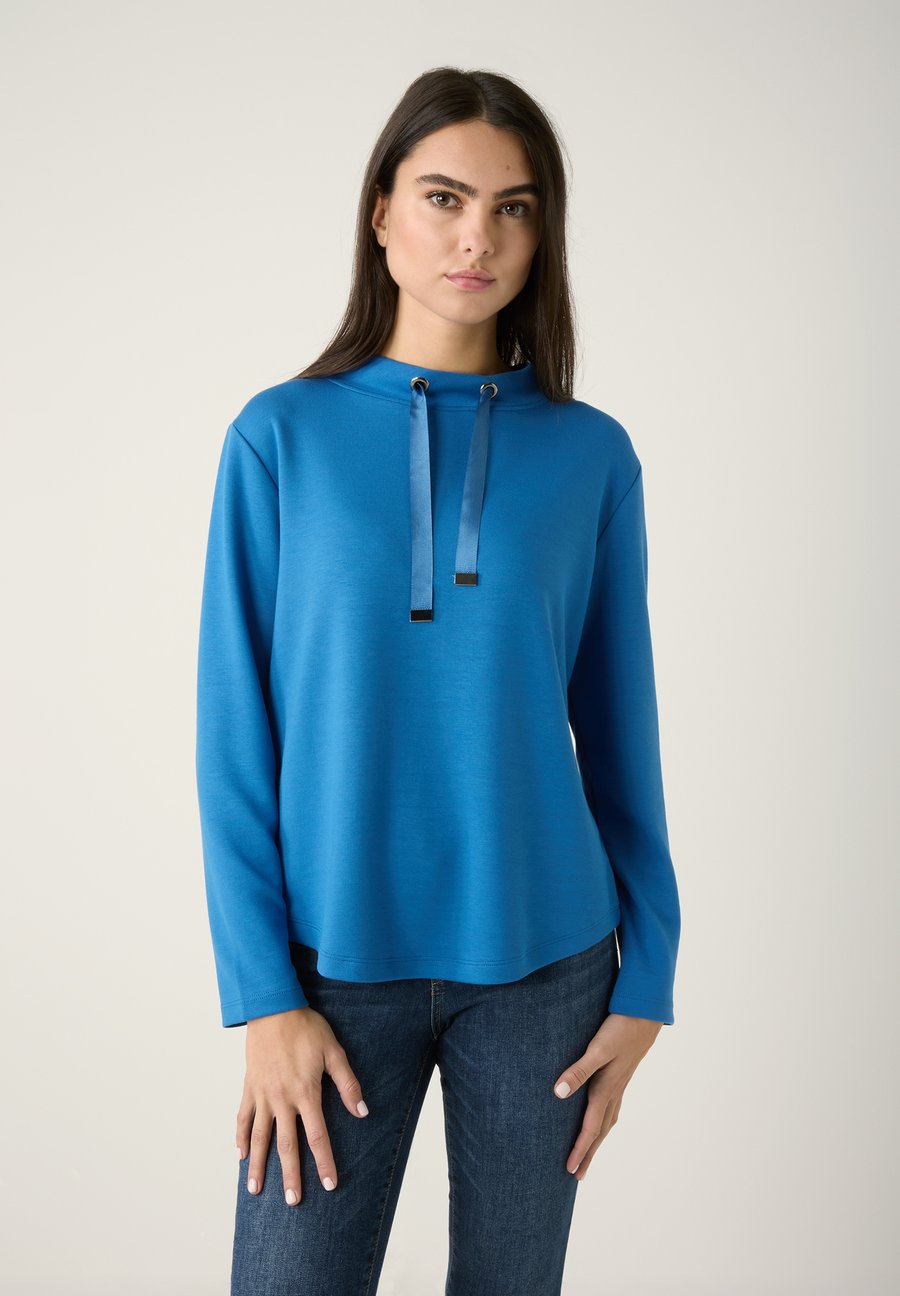 Толстовка More & More Sweatshirt, Winterblue/Blue
Толстовка More & More Sweatshirt, Winterblue/Blue