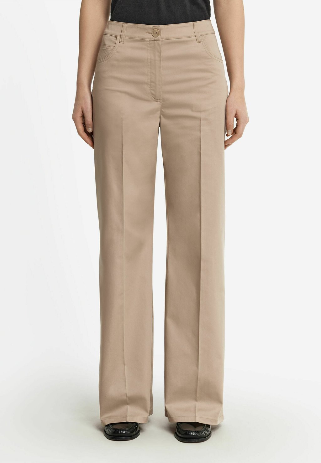 Брюки Falconeri, бежевый
Брюки Falconeri, бежевый