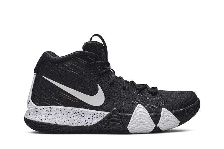 Кроссовки Nike Kyrie 4 'Black', черный
Кроссовки Nike Kyrie 4 'Black', черный