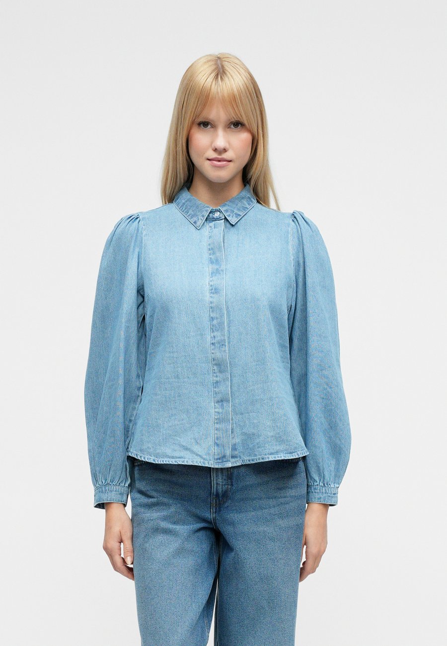 Блуза Vero Moda VMNILY, Light Blue Denim/Light-Blue Denim
Блуза Vero Moda VMNILY, Light Blue Denim/Light-Blue Denim