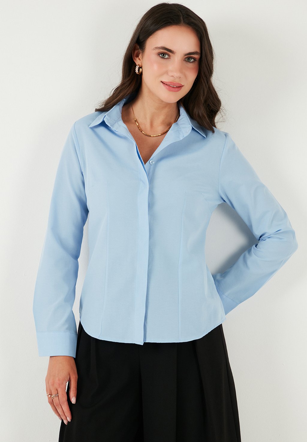 Рубашка SLIM FIT LELA, светло-голубой 
Рубашка SLIM FIT LELA, светло-голубой