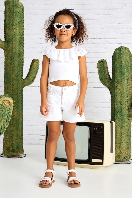 Хлопковые детские шорты Mayoral, белый
Хлопковые детские шорты Mayoral, белый