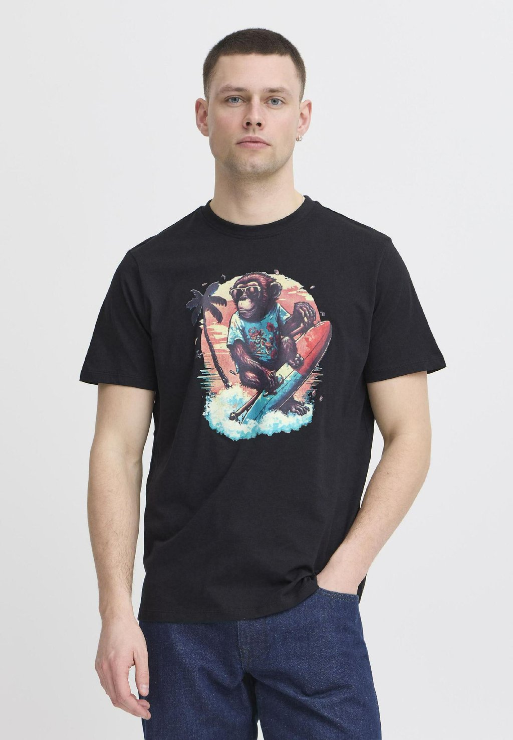 Футболка с принтом BHJESSY Blend, черный
Футболка с принтом BHJESSY Blend, черный