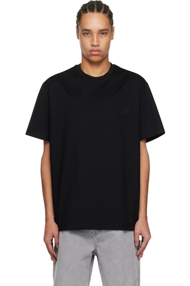 Черная футболка с 3D-коралловым логотипом на спине WOOYOUNGMI
Черная футболка с 3D-коралловым логотипом на спине WOOYOUNGMI