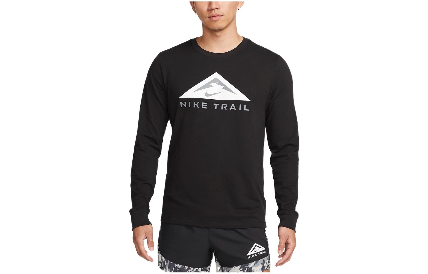 Мужская футболка Nike, цвет Black
Мужская футболка Nike, цвет Black