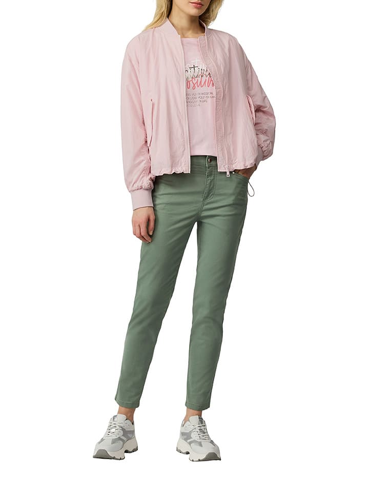 Джинсы Slim fit мятного цвета s.Oliver
Джинсы Slim fit мятного цвета s.Oliver