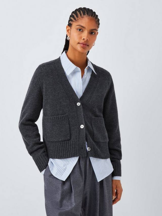 Кардиган с V-образным вырезом из шерстяной смеси John Lewis, Charcoal
Кардиган с V-образным вырезом из шерстяной смеси John Lewis, Charcoal