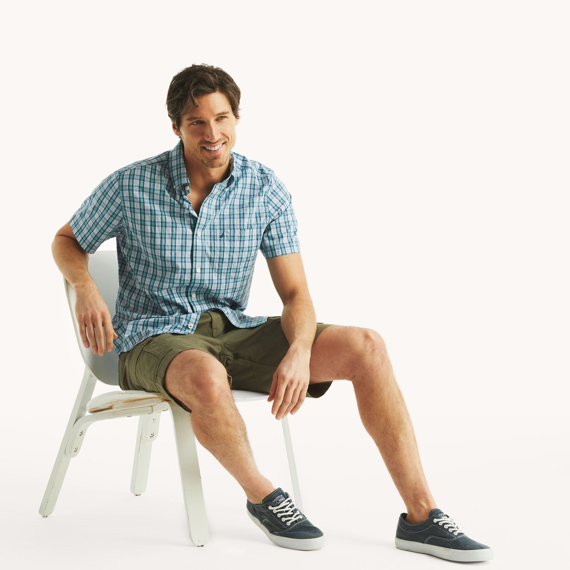 Мужская клетчатая рубашка с коротким рукавом Nautica, бледно-голубой
Мужская клетчатая рубашка с коротким рукавом Nautica, бледно-голубой