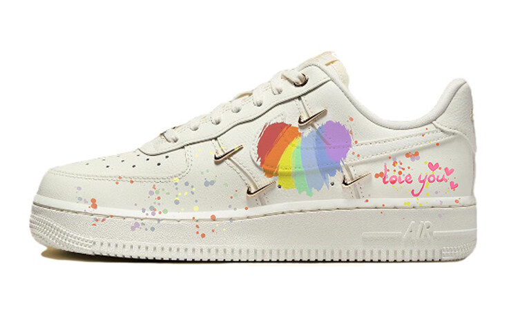Кроссовки Nike Air Force 1 Skateboarding Shoes Women's Low-top White/gold, белый
Кроссовки Nike Air Force 1 Skateboarding Shoes Women's Low-top White/gold, белый