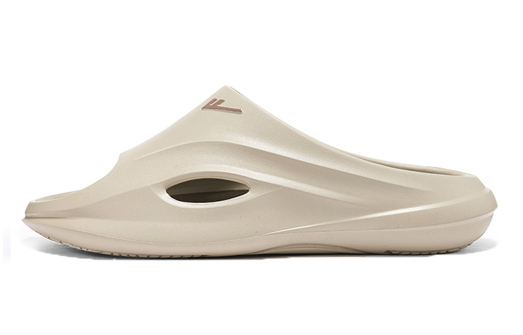 WARRIOR Нескользящие спортивные сандалии мужские цвета хаки
WARRIOR Нескользящие спортивные сандалии мужские цвета хаки