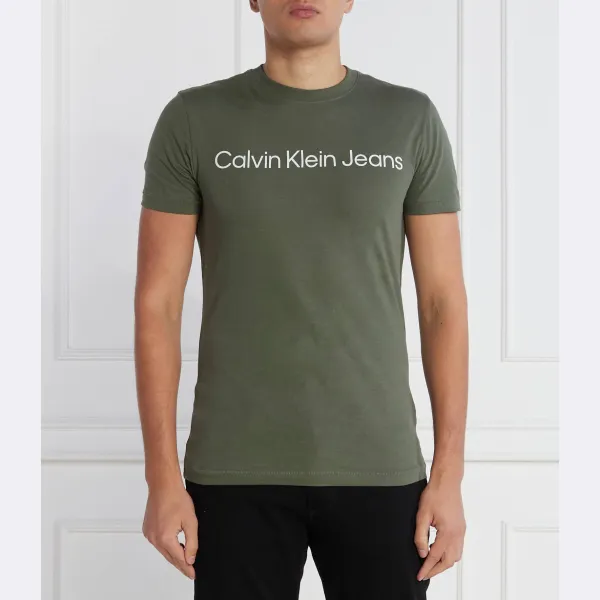 Футболка узкого кроя с логотипом учреждения Calvin Klein, зеленый
Футболка узкого кроя с логотипом учреждения Calvin Klein, зеленый