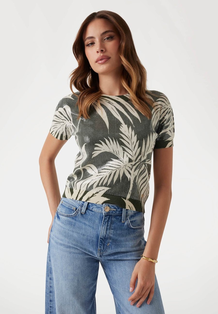 Футболка Guess Print T-shirt, Blumenmuster Grün/Green
Футболка Guess Print T-shirt, Blumenmuster Grün/Green