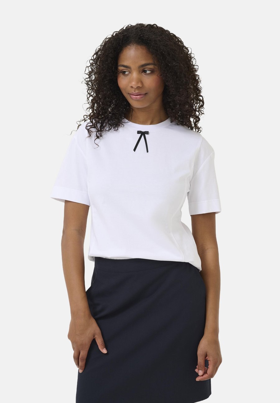 Футболка Kaffe KAMONNIE, Optical White/White
Футболка Kaffe KAMONNIE, Optical White/White