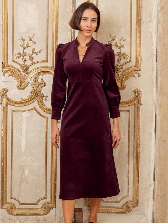 Платье миди Enid Stretch из вельвета Aspiga, Burgundy
Платье миди Enid Stretch из вельвета Aspiga, Burgundy
