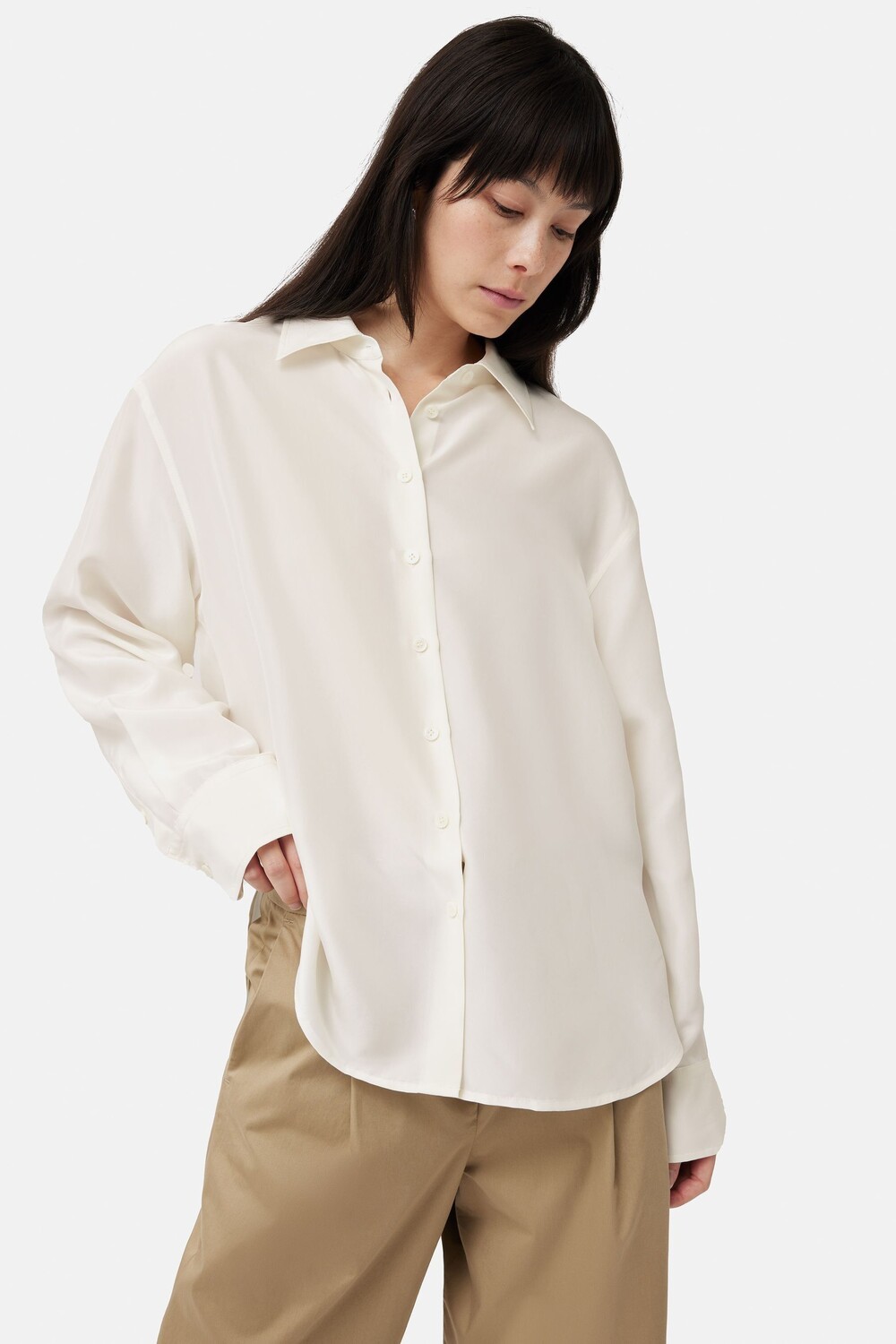 Свободная рубашка из шелка хаботай Jigsaw, бежевый
Свободная рубашка из шелка хаботай Jigsaw, бежевый