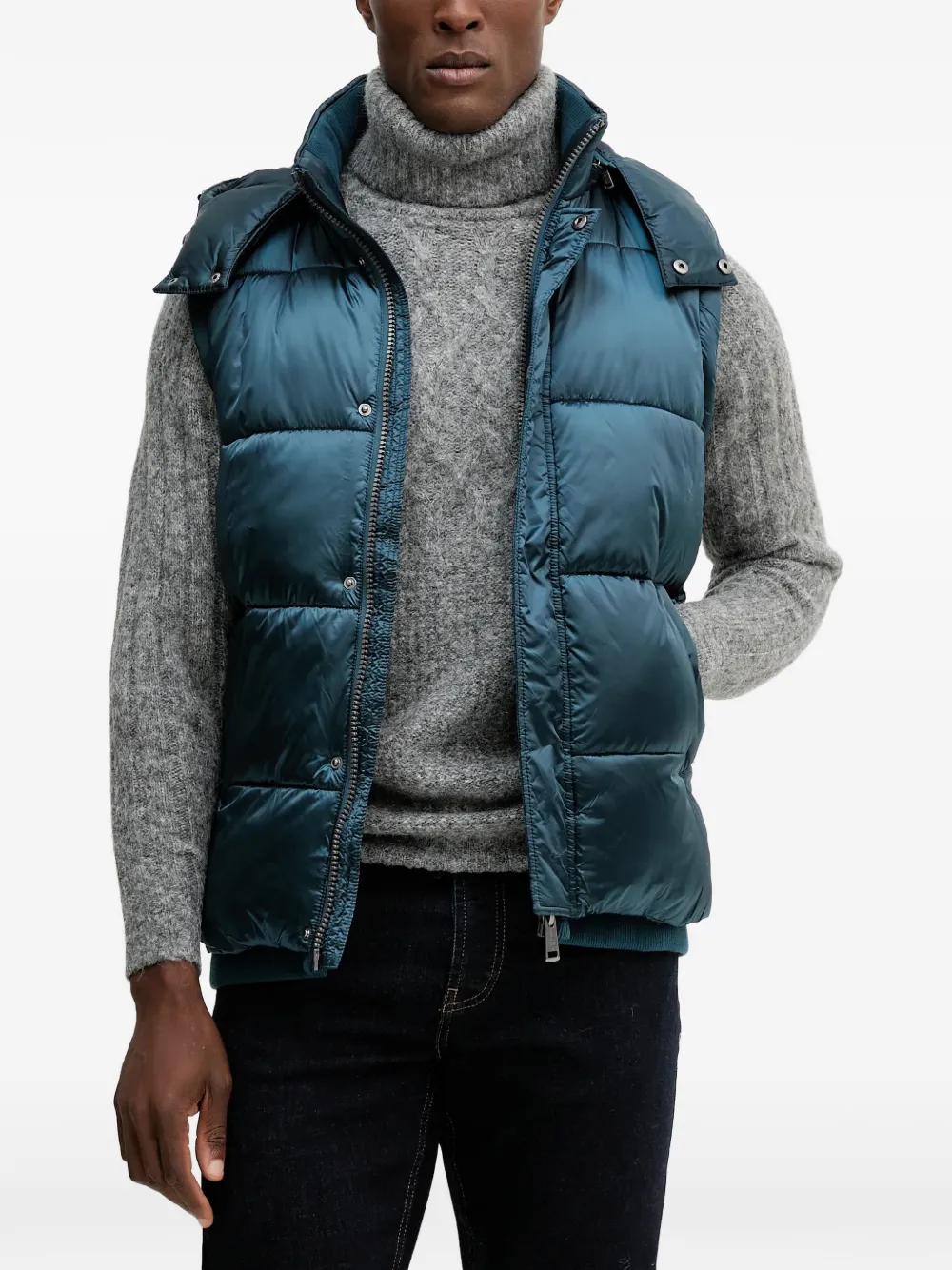 Пуховик с капюшоном Guess Usa, синий
Пуховик с капюшоном Guess Usa, синий