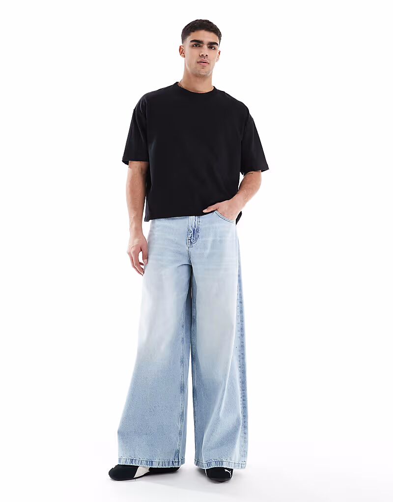 Джинсы ASOS DESIGN очень широкого кроя светло-голубого цвета
Джинсы ASOS DESIGN очень широкого кроя светло-голубого цвета