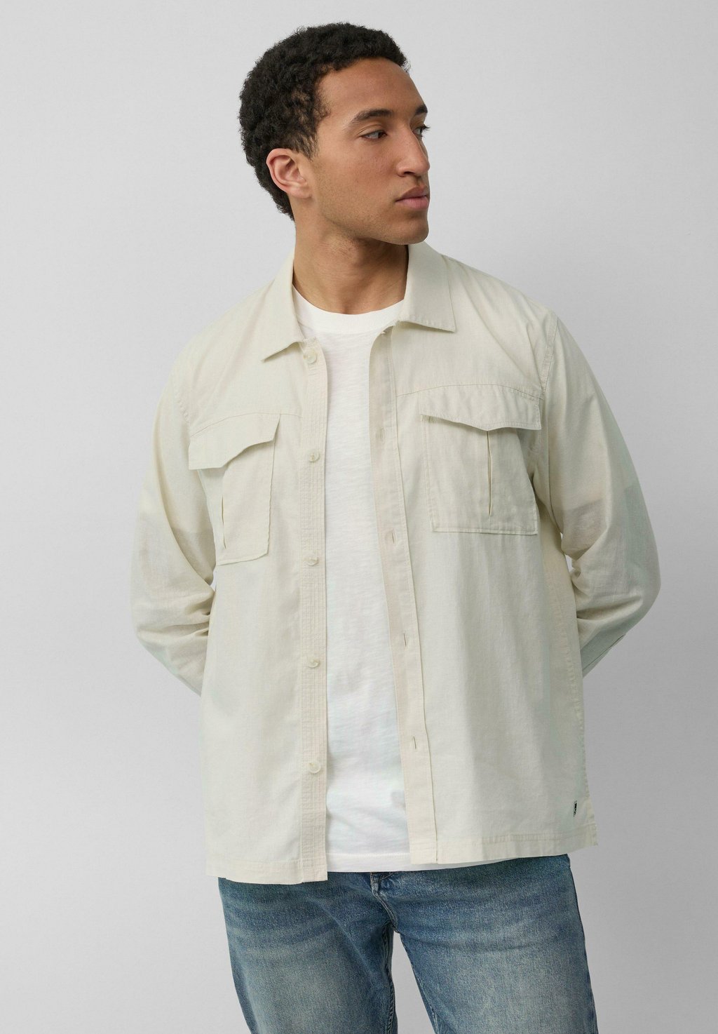 Рубашка AUS MIT KENTKRAGEN s.Oliver, кремовый
Рубашка AUS MIT KENTKRAGEN s.Oliver, кремовый