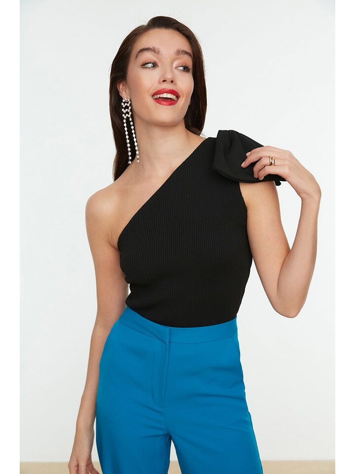 Блуза trendyol Blusentop, черный
Блуза trendyol Blusentop, черный