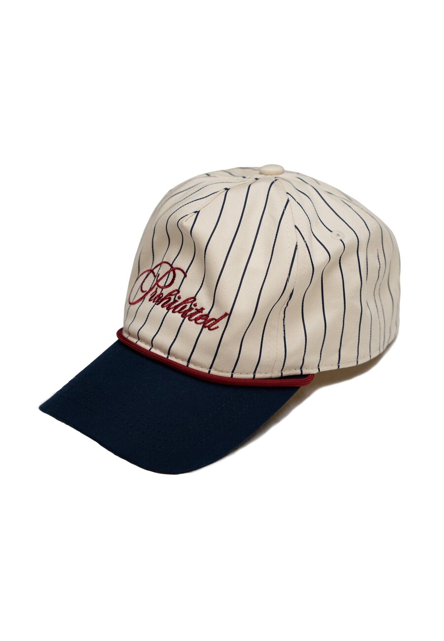 Бейсболка Prohibited Grand Resort, от белого
Бейсболка Prohibited Grand Resort, от белого