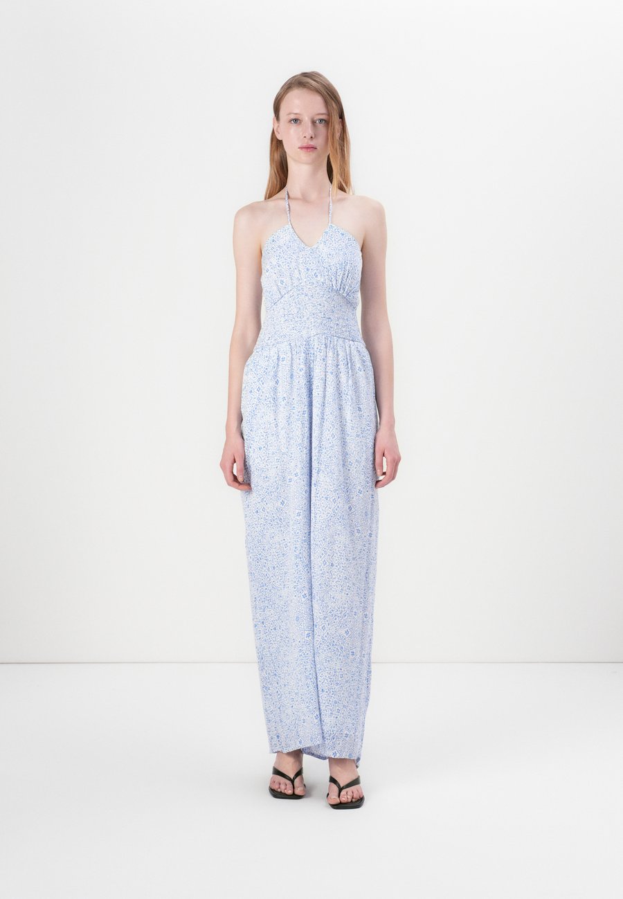 Комбинезон Hollister Co. MULTI WAY STRAPLESS SMOCKED WAIST JUMPSUIT, White
Комбинезон Hollister Co. MULTI WAY STRAPLESS SMOCKED WAIST JUMPSUIT, White