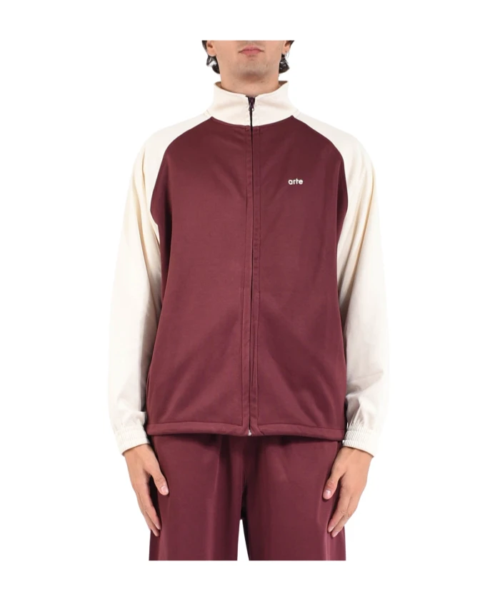 Спортивный костюм на молнии из нейлона Arte Antwerp, красный
Спортивный костюм на молнии из нейлона Arte Antwerp, красный