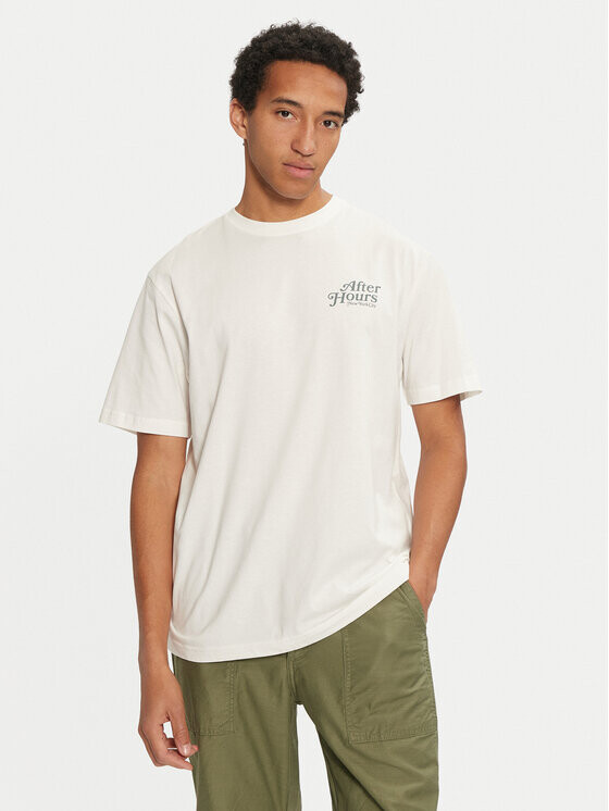 Футболка свободного кроя Only & Sons, белый
Футболка свободного кроя Only & Sons, белый