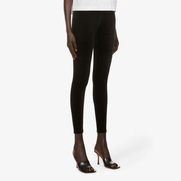 Бархатные леггинсы с высокой посадкой и эластичным поясом Commando, черный
Бархатные леггинсы с высокой посадкой и эластичным поясом Commando, черный