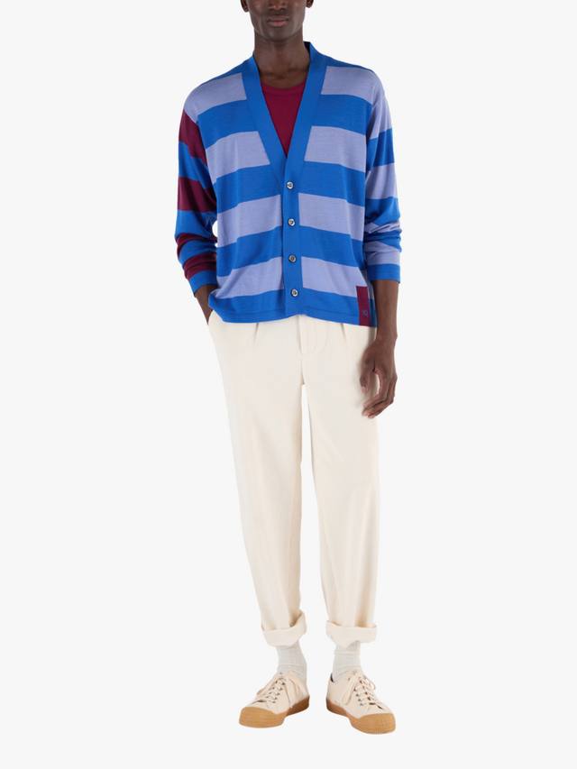 Кардиган V-образного выреза с контрастными рукавами в полоску из мериносовой шерсти John Smedley, Jay Blue/Winter Violet
Кардиган V-образного выреза с контрастными рукавами в полоску из мериносовой шерсти John Smedley, Jay Blue/Winter Violet