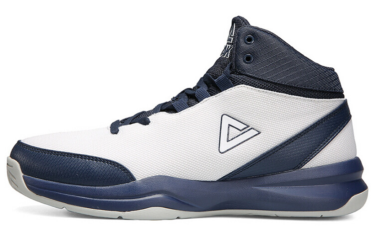 Баскетбольные кроссовки мужские среднего размера Great White / Deep Blue Peak
Баскетбольные кроссовки мужские среднего размера Great White / Deep Blue Peak