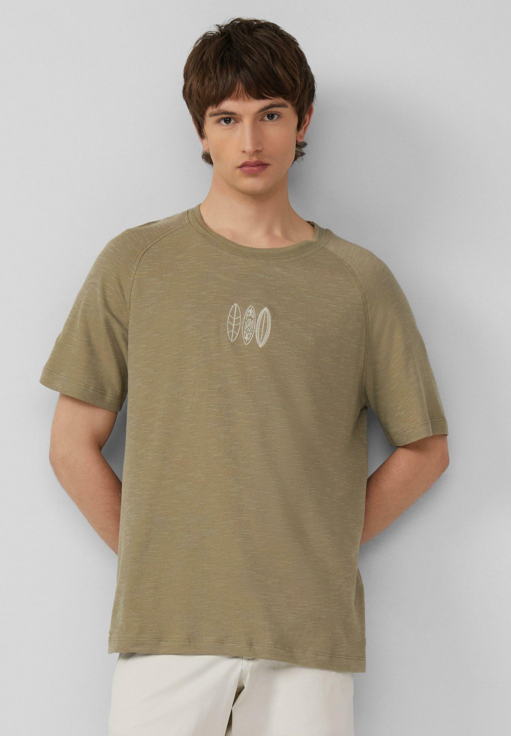 Футболка с принтом RAGLAN MIT FLAMMGARNSTRUKTUR UND STICKEREI s.Oliver, темно-зеленый
Футболка с принтом RAGLAN MIT FLAMMGARNSTRUKTUR UND STICKEREI s.Oliver, темно-зеленый