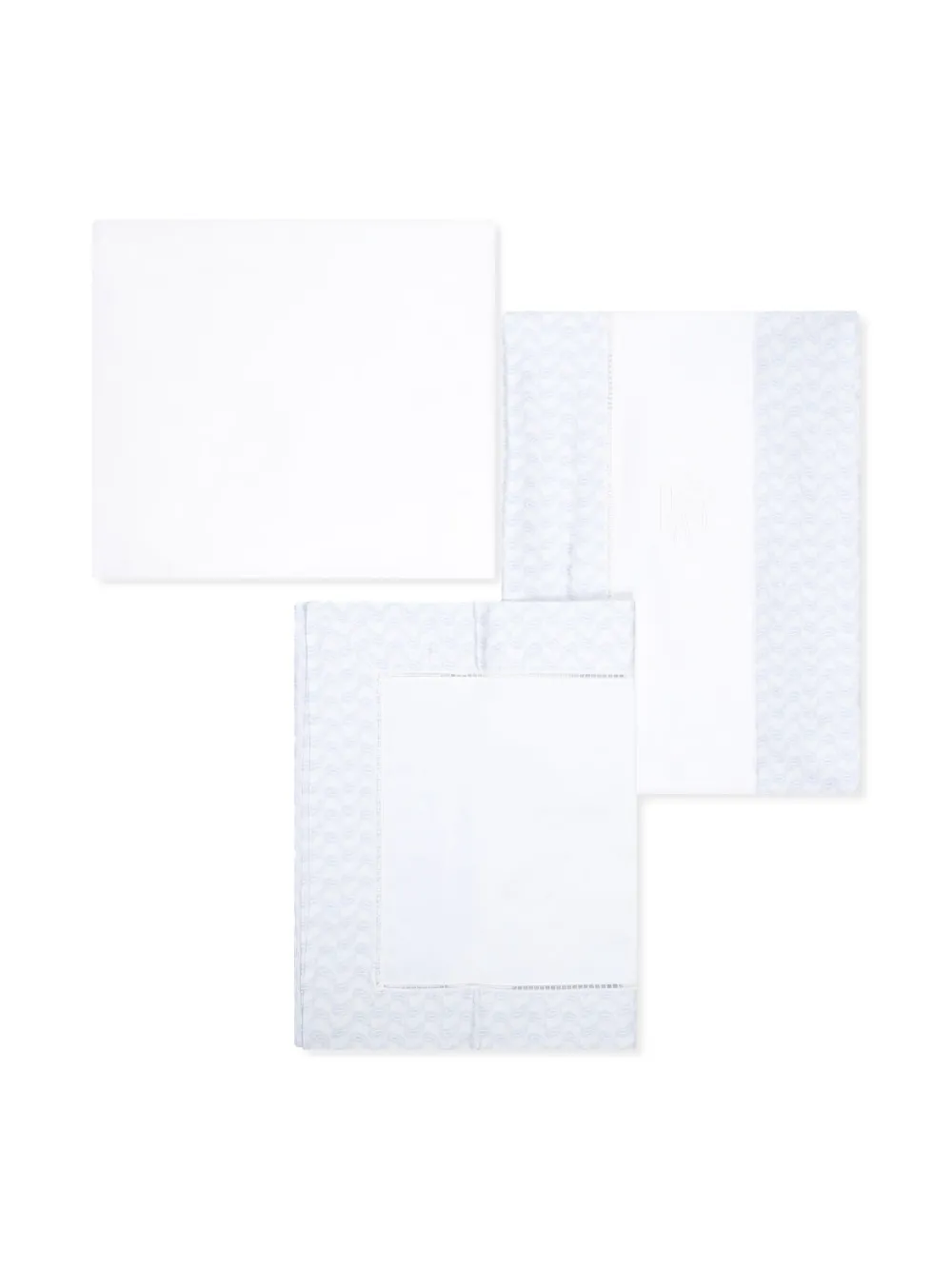 Комплект из трех наволочек с принтом ETRO KIDS, синий
Комплект из трех наволочек с принтом ETRO KIDS, синий