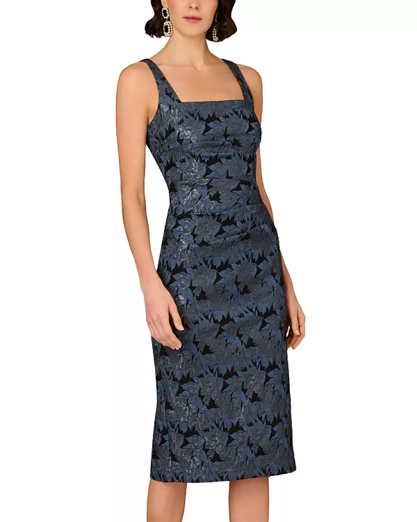 Платье миди из эластичного жаккарда Aidan Mattox, синий
Платье миди из эластичного жаккарда Aidan Mattox, синий