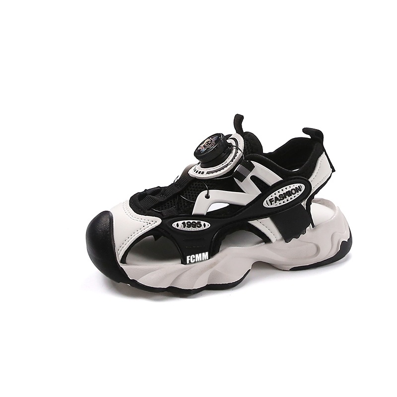 Детские сандалии FCMM, черный
Детские сандалии FCMM, черный