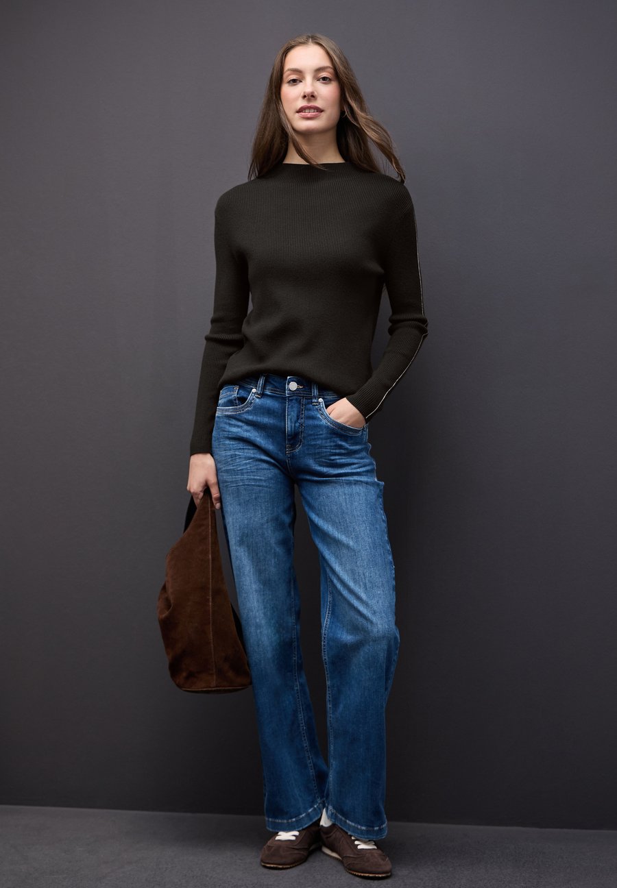 Джемпер Street One IN RIPPSTRUKTUR, Braun/Dark Brown
Джемпер Street One IN RIPPSTRUKTUR, Braun/Dark Brown