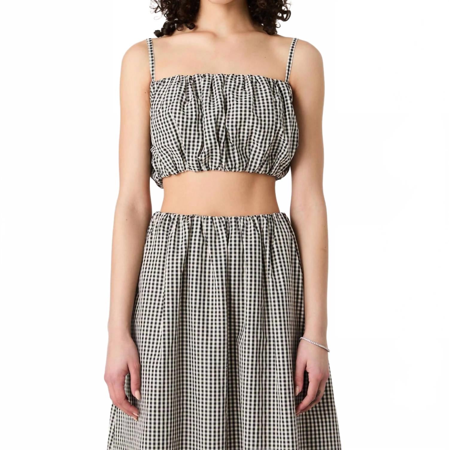 Укороченный топ в клетку виши в черном цвете/в клетку виши French Connection 
Укороченный топ в клетку виши в черном цвете/в клетку виши French Connection