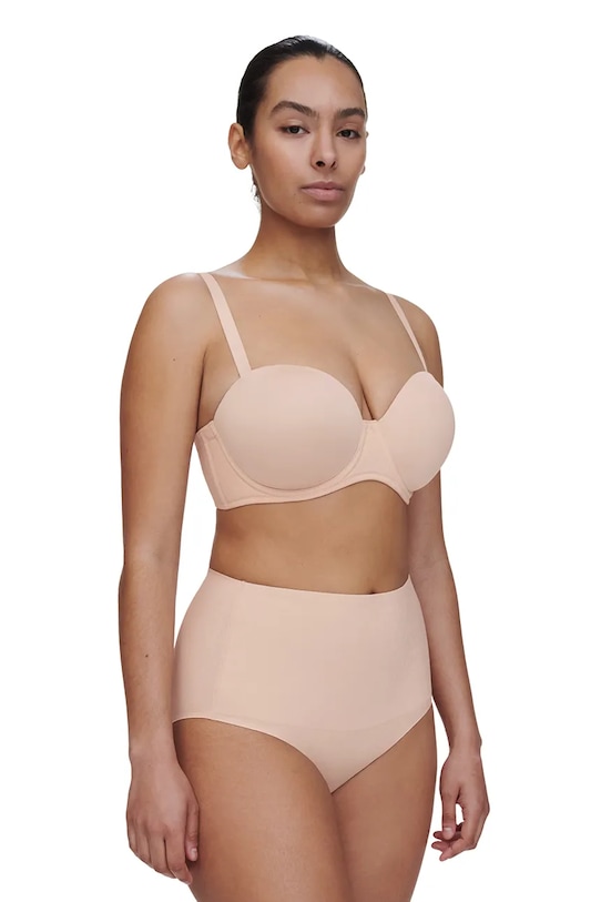 Бюстгальтер Chantelle, бежевый
Бюстгальтер Chantelle, бежевый