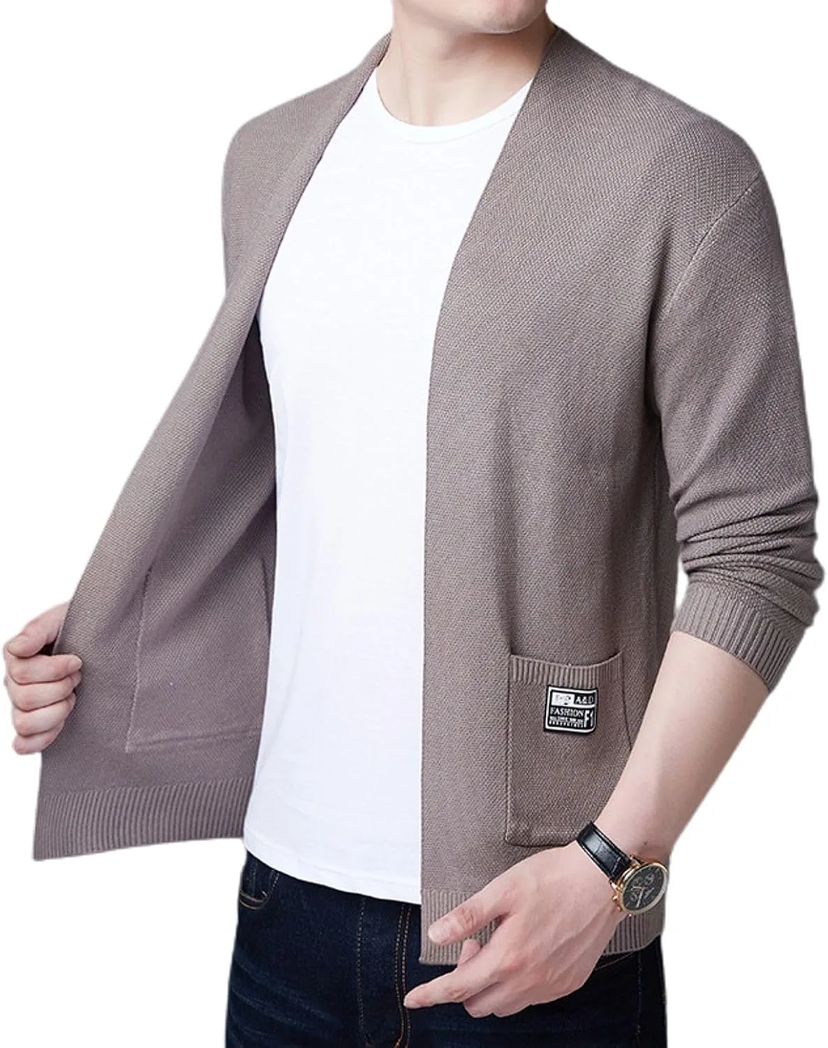 Мужской кардиган с длинным рукавом V-образным вырезом
Мужской кардиган с длинным рукавом V-образным вырезом