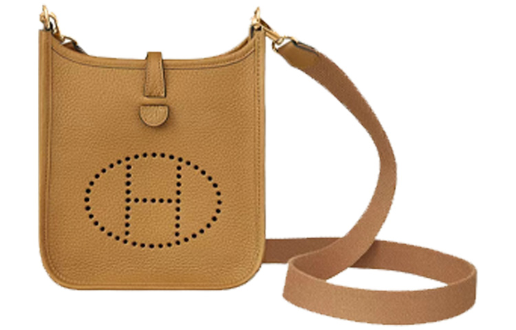 Evelyne Clemence Bullock Кожаная плечевая сумка кроссбоди мини женская 4B Biscuit Cookie HERMES, k stamp
Evelyne Clemence Bullock Кожаная плечевая сумка кроссбоди мини женская 4B Biscuit Cookie HERMES, k stamp