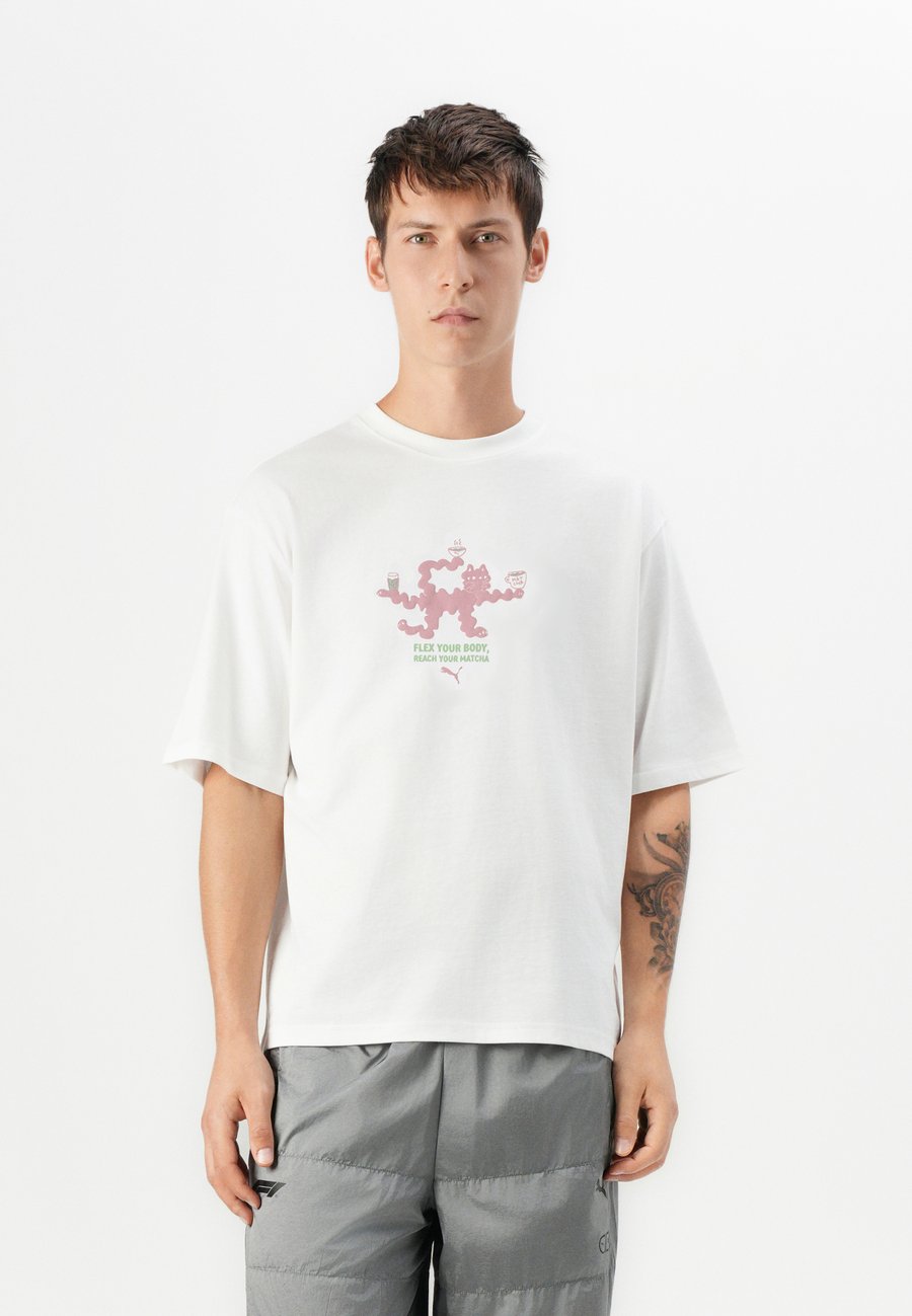Футболка Puma BOXY GRAPHIC TEE UNISEX, Warm White/Sand
Футболка Puma BOXY GRAPHIC TEE UNISEX, Warm White/Sand