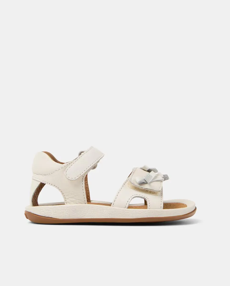 Кожаные босоножки Bicho Twins для девочек Camper, белый
Кожаные босоножки Bicho Twins для девочек Camper, белый