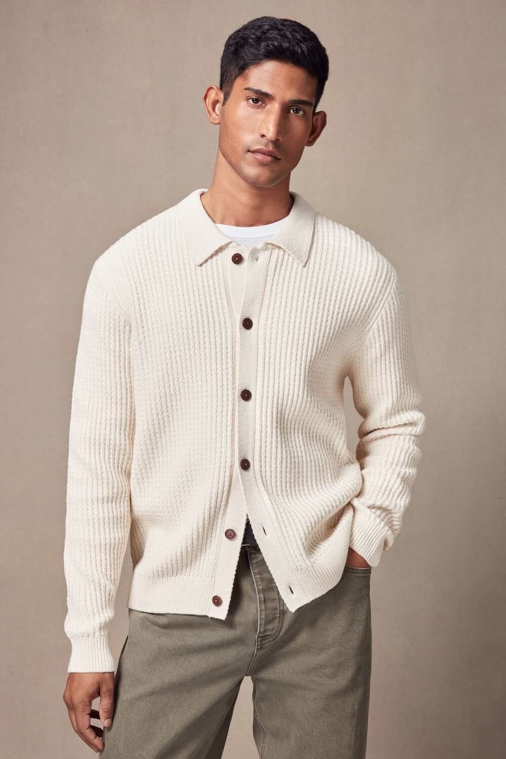 Свободная вязка крючком пуговицы через Next, белый
Свободная вязка крючком пуговицы через Next, белый