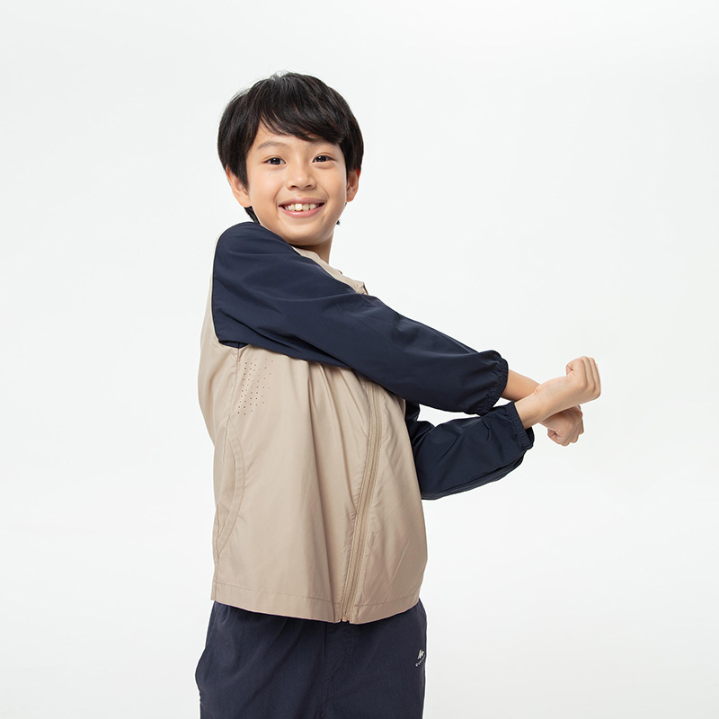 Молодёжная трекинговая куртка Quechua MH500 с защитой от ультрафиолета бежевого цвета
Молодёжная трекинговая куртка Quechua MH500 с защитой от ультрафиолета бежевого цвета