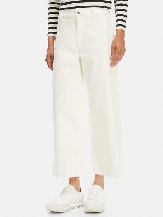 Широкие брюки-кюлоты Wild Kayla 10307837 Vero Moda, белый
Широкие брюки-кюлоты Wild Kayla 10307837 Vero Moda, белый