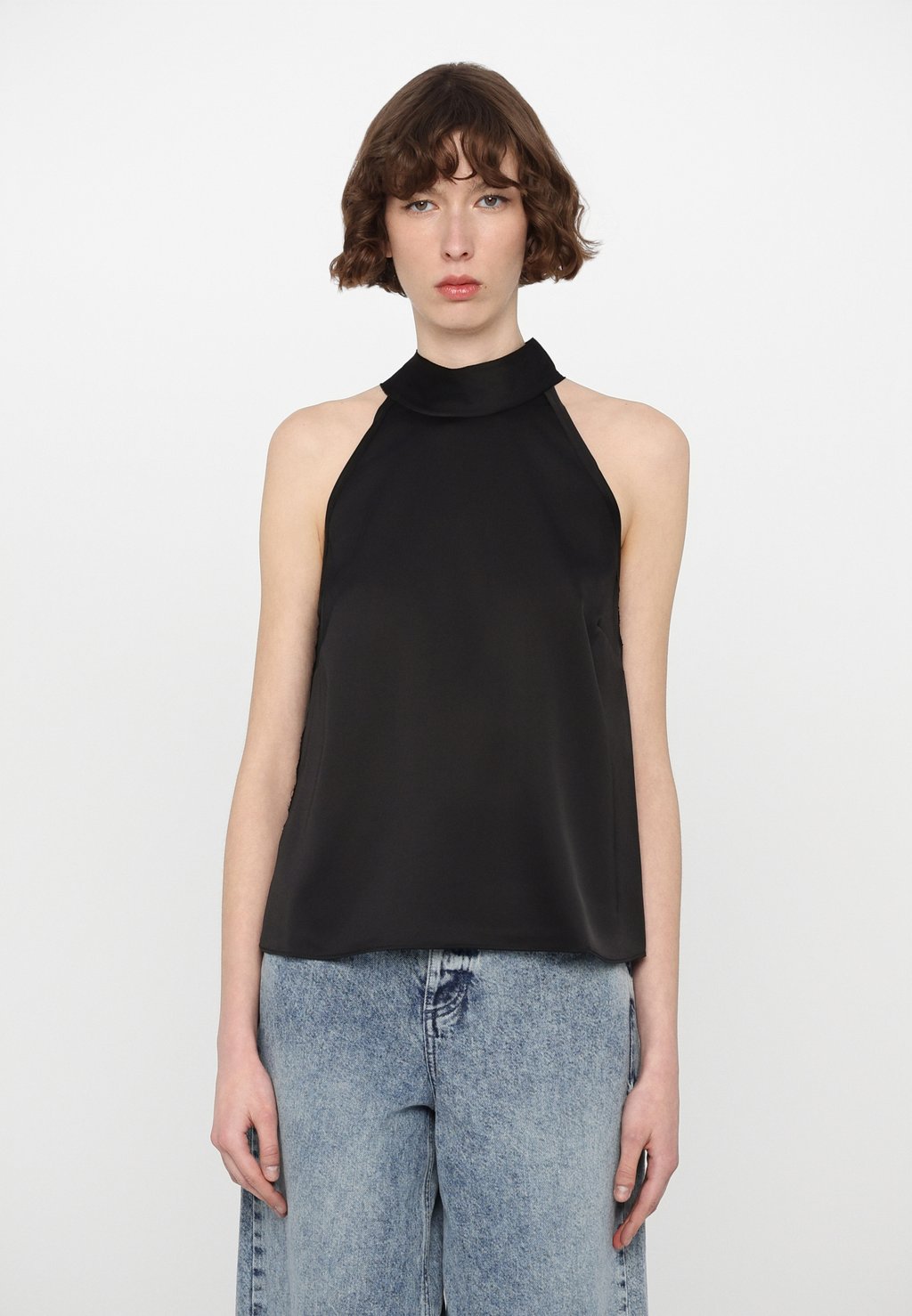 Блуза TROUPE MAX&Co., черный
Блуза TROUPE MAX&Co., черный