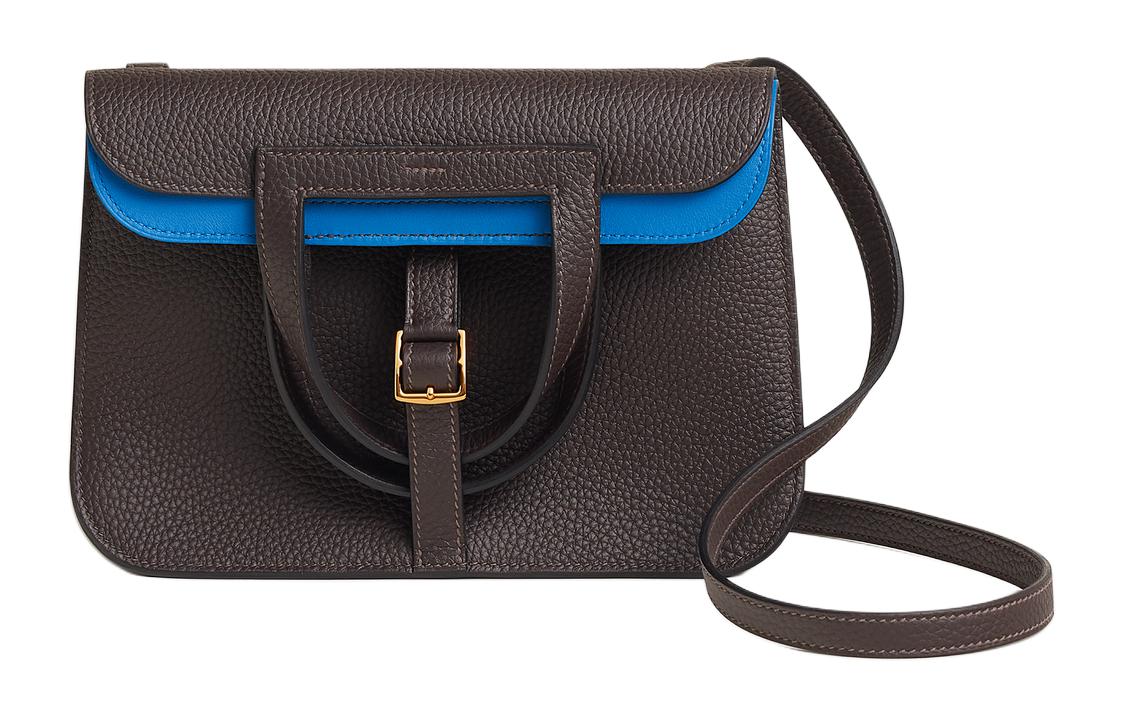 Сумка Halzan Clemence Bullock из кожи с подковой, женская наплечная сумка через плечо цвета эбеновое дерево и занзибарский синий HERMES
Сумка Halzan Clemence Bullock из кожи с подковой, женская наплечная сумка через плечо цвета эбеновое дерево и занзибарский синий HERMES